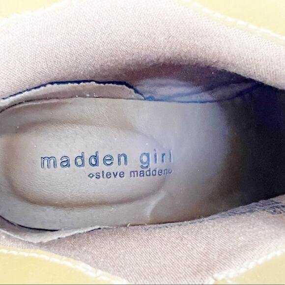 Madden Girl Women's Payge Ankle Bootie Size 7.5M - Picture 10 of 11